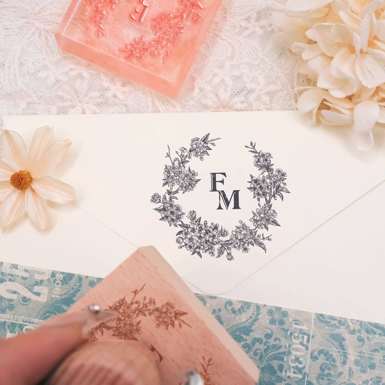 Sello de Caucho de Monograma Botánico de Boda Personalizado -SKU3 3