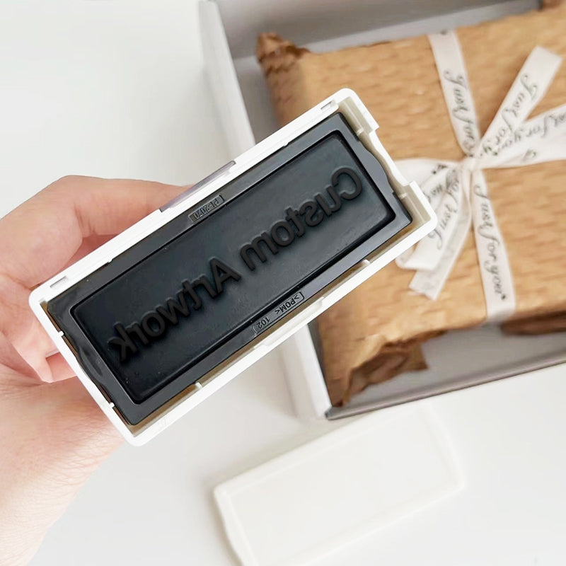 Sello de Caucho Fotosensible Blanco con Diseño Personalizado con Tu Arte a2