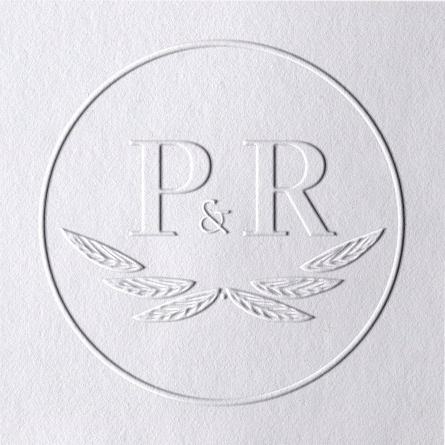 Sello en Seco de Boda con Alas Personalizado y Monograma 101