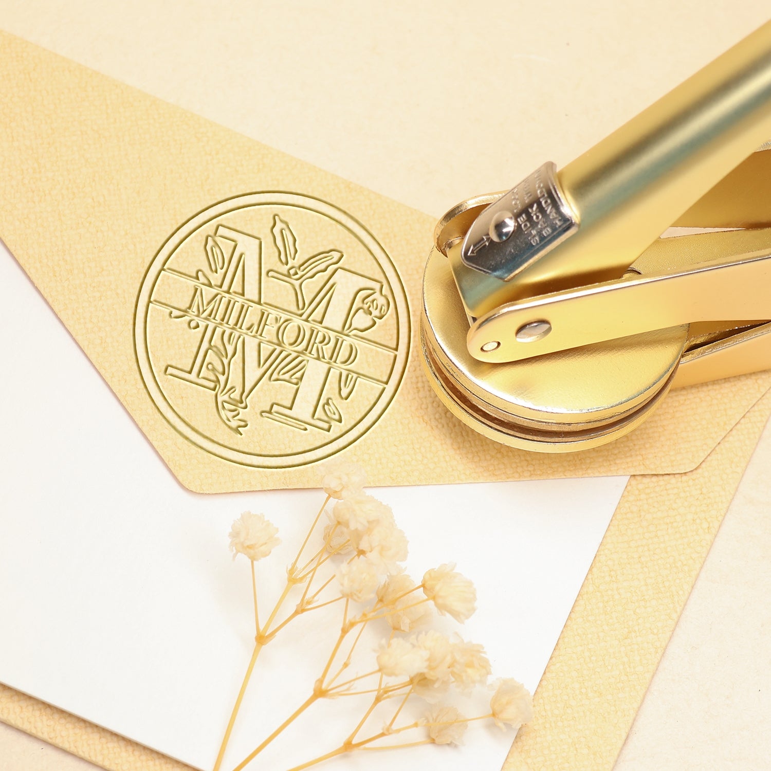Sello en Seco de Nombre Floral Personalizado de 26 Letras - M M11
