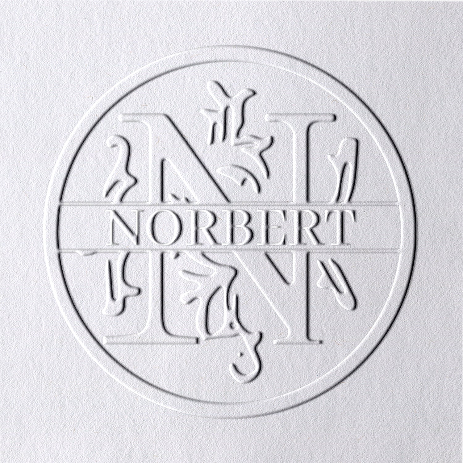 Sello en seco personalizado de nombre floral de 26 letras - N N1