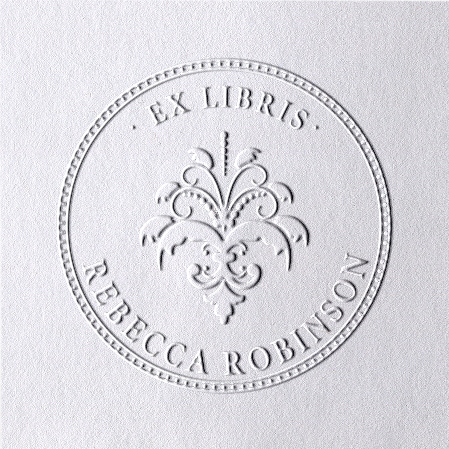 Sello en Seco Personalizado para Libros Ex Libris Flor de Lis2