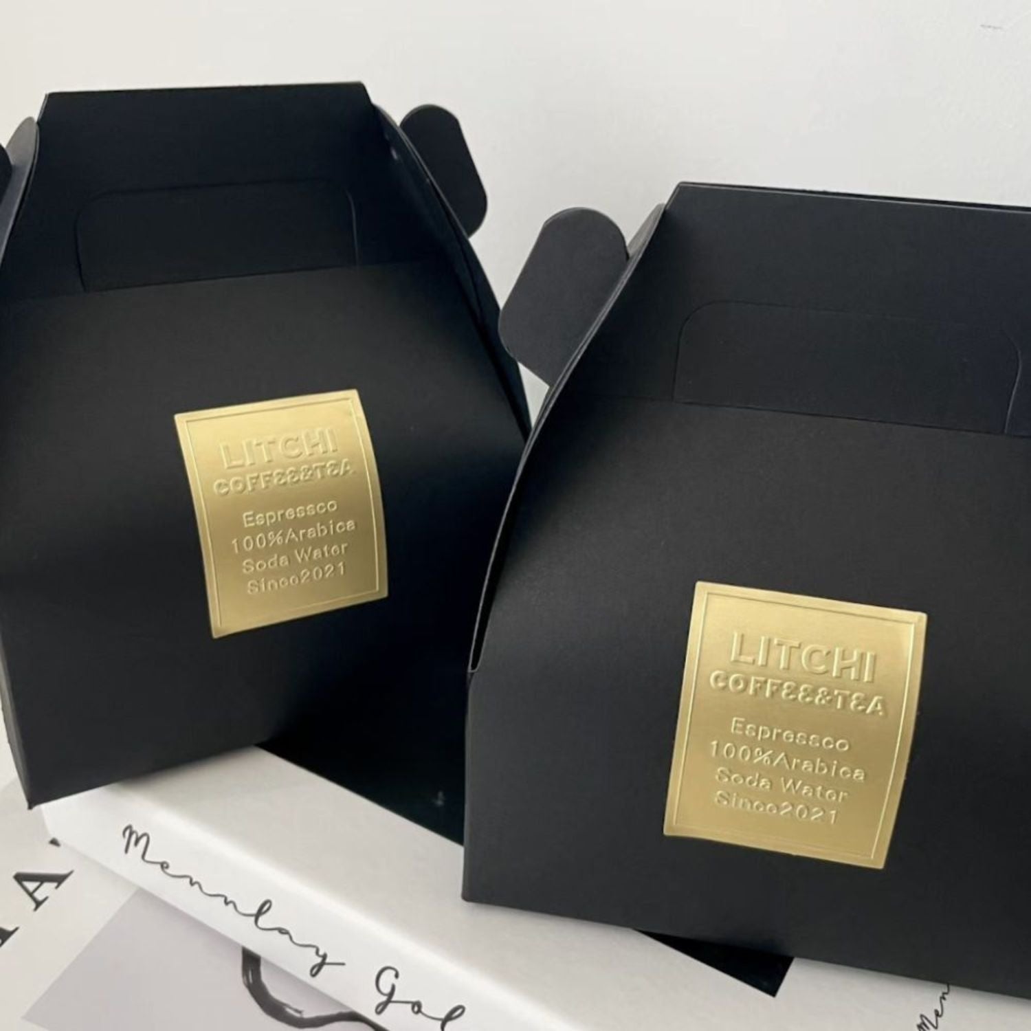 Pegatinas de Etiquetas en Relieve Personalizadas: Etiquetas en Relieve Personalizadas | Etiquetas Comerciales | Marcas de Marca Premium31