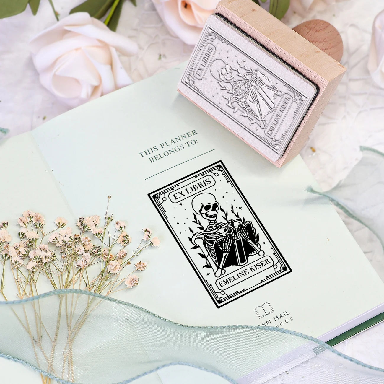 Sellos de Caucho de Madera de Serie de Libros de Personajes Personalizados (8 Diseños)2